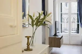 Apartment Nextdoor Miro Barcelona