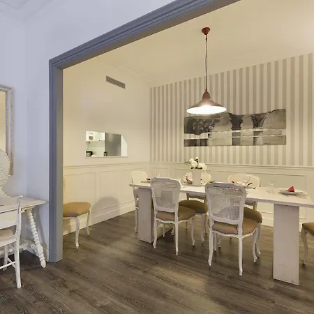 Nextdoor Miro Apartment *