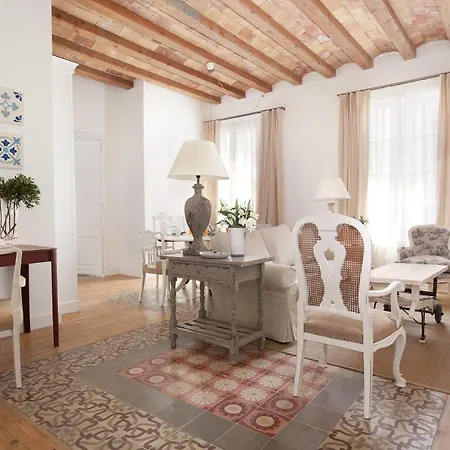 Nextdoor Miro Apartment Barcelona